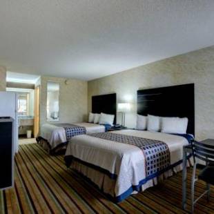 Фотографии мини отеля
Red Roof Inn & Suites Athens, AL