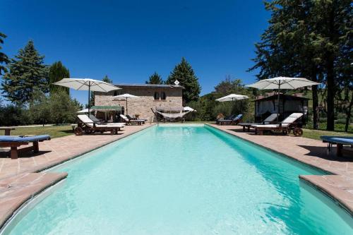 Фотография гостевого дома Podere Caldaruccio La Pineta for 18 people