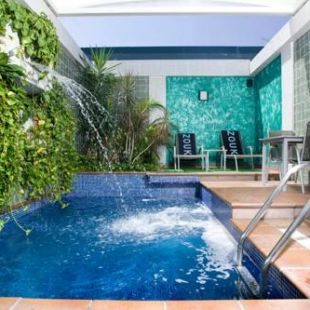 Фотография гостиницы Zouk Hotel