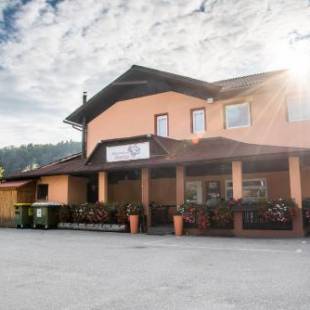 Фотографии хостела
Rooms at Trimček