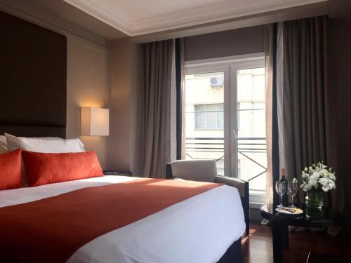 Фотография гостиницы Carles Hotel