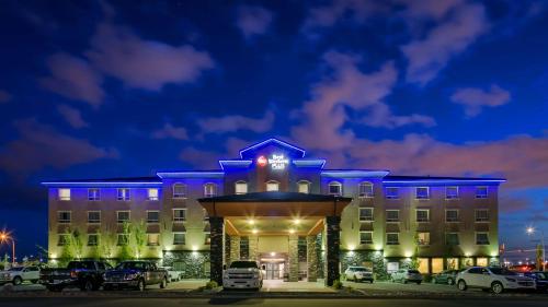 Фотография мини отеля Best Western Plus Sherwood Park Inn & Suites