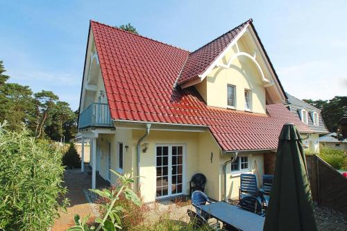 Фотография гостевого дома Semi-detached house Bernsteinhaus I Trassenheide - DOS08007-L