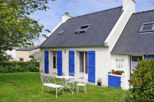 Фотография гостевого дома Holiday Home Ploudalmézeau - BRE05107-F