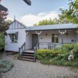 Фотография гостевого дома Briar Rose Cottages