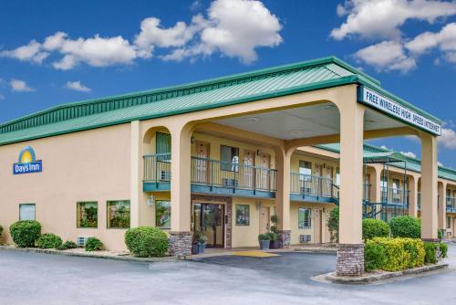 Фотография мотеля Days Inn by Wyndham Macon I-475
