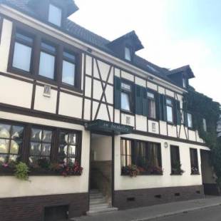 Фотографии гостиницы
Hofreit am Bierkeller