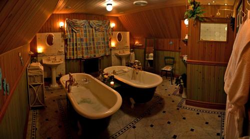 Фотография гостевого дома Ptarmigan Cottage