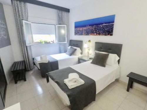 Фотография гостевого дома Hostal Lleida