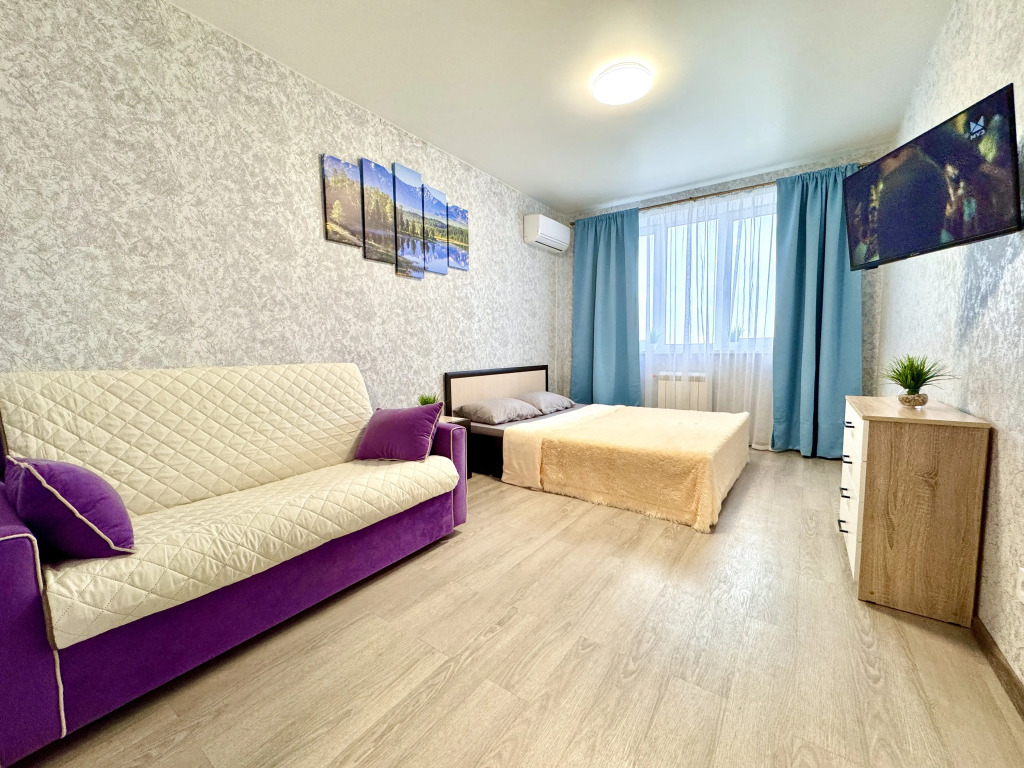 Фотография квартиры Апартаменты Уютные на 10 Этаже в ЖК Академический Рядом с Парком им. Гагарина