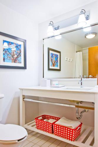 Фотография гостиницы Four Points by Sheraton - Raleigh-Durham Airport