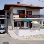 Фотография гостевого дома App-rooms Luka with parking