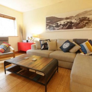 Фотография гостевого дома Redwood