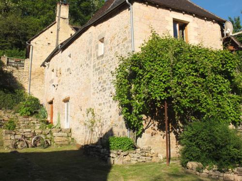 Фотография гостевого дома Gîte et chambres d'hôtes - Sur le chemin des sens