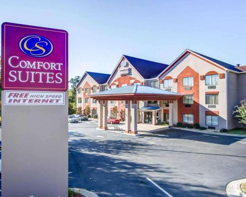 Фотография гостиницы Comfort Suites Northside Hospital Gwinnett
