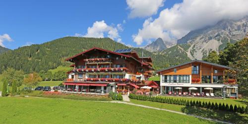 Фотография гостиницы Landhaus Ramsau