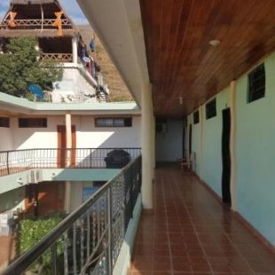 Фотография хостела Hostal Dumbira