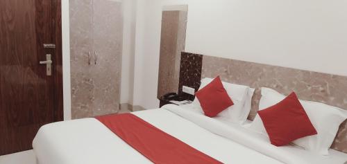 Фотография гостиницы Hotel Param Palace