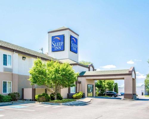 Фотография гостиницы Sleep Inn near Washington State Line