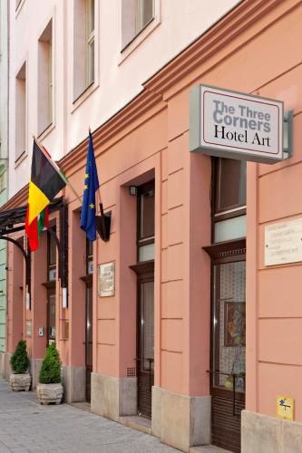 Фотография гостиницы The Three Corners Hotel Art Superior