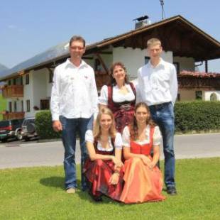 Фотографии базы отдыха 
            Studlerhof