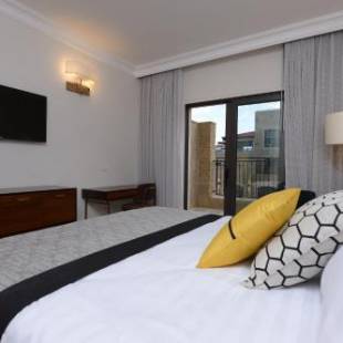 Фотографии гостиницы
Edmond Rosh Pina