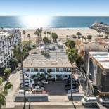 Фотография гостиницы Sea Blue Hotel