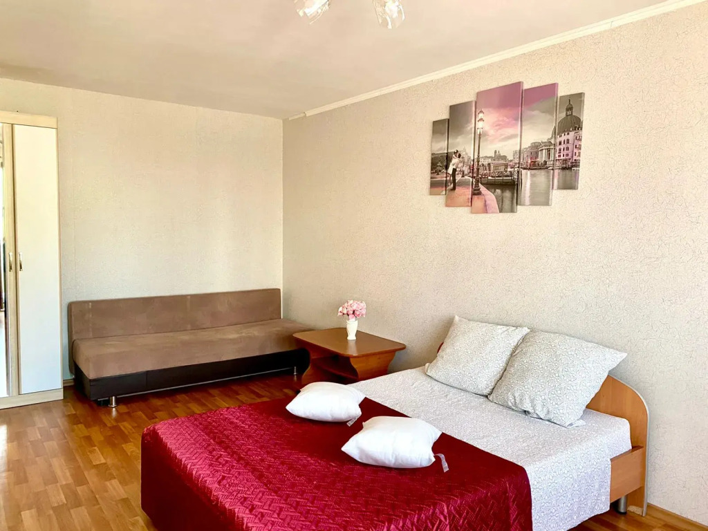 Фотография квартиры Квартира 1-комнатная рядом с аэропортом и ж/д вокзалом