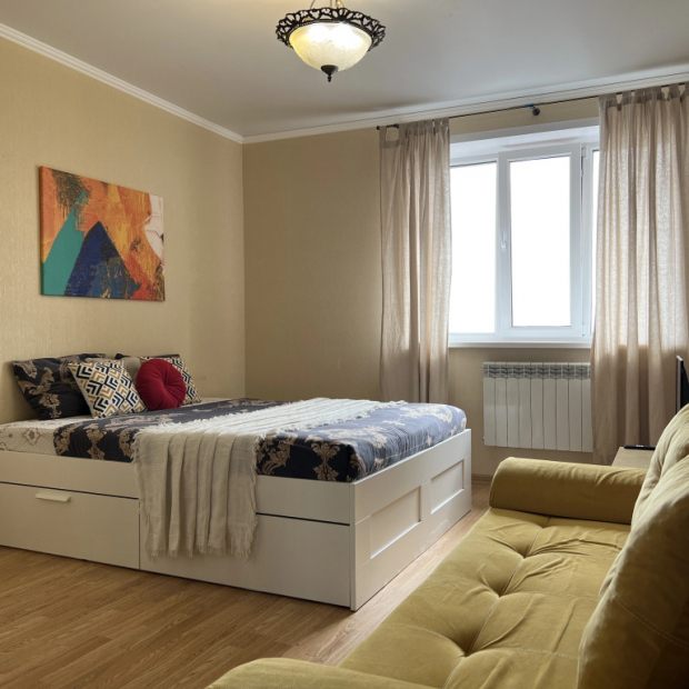 Фотографии квартиры 
            Апартаменты 1-ком Суворова 5-63 Калуга центр КакДома