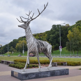 Фотография Памятник Олень на Нижневолжской набережной