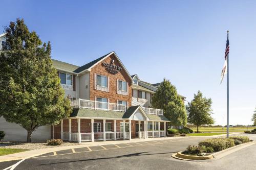 Фотография гостиницы Country Inn & Suites by Radisson, Manteno, IL