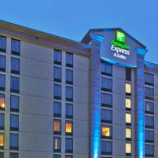 Фотографии гостиницы
Holiday Inn Express & Suites Atlanta Perimeter Mall Hotel, an IHG Hotel