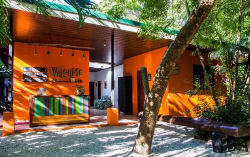 Фотография хостела Zeneidas Surf Garden