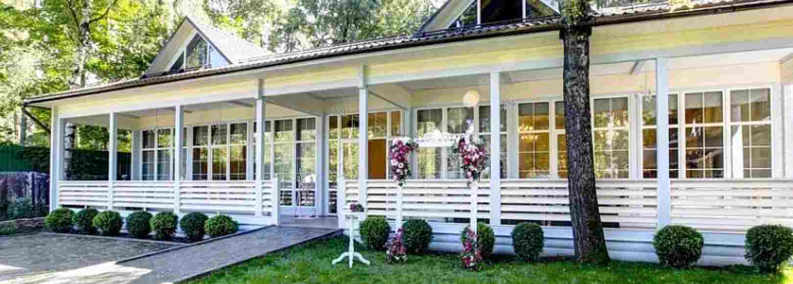 Фотография банкетного зала Веранда с камином