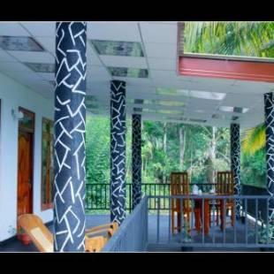 Фотографии мини отеля
Different View