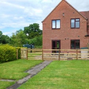 Фотография гостевого дома The Willows