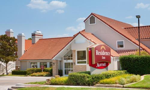 Фотография гостиницы Residence Inn Dallas Las Colinas