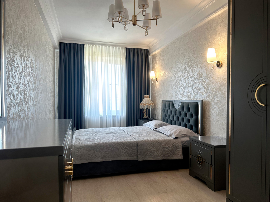 Фотография квартиры Апартаменты "Эленика" Двухкомнатные в Махачкале с видом на озеро