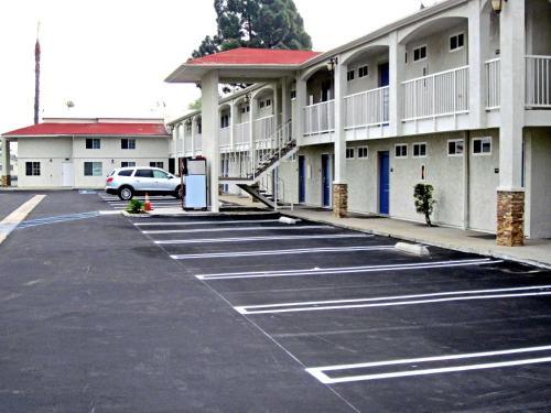 Фотография гостиницы Motel 6-Anaheim, CA