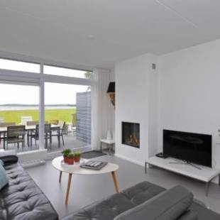 Фотографии гостевого дома
Havenweg 12 - direct aan het Veerse Meer