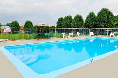 Фотография мотеля Americas Best Value Inn and Suites Hope