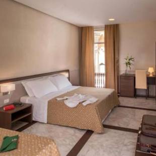 Фотографии мини отеля
Corso Grand Suite