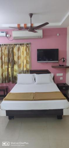 Фотография гостиницы Hotel DKR RESIDENCY