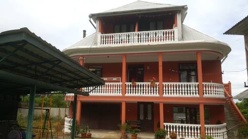 Фотографии гостевого дома 
            House Alexandre