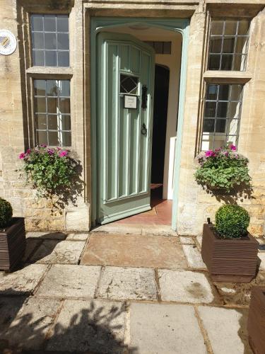 Фотография мини отеля The Old New Inn