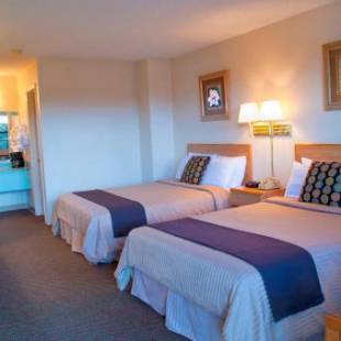 Фотографии мотеля
Regency Inn Eureka Springs