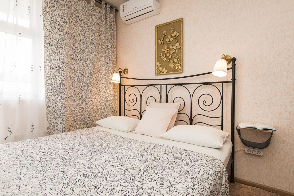 Фотография квартиры Апарт-Отель HomeHotel Бурнаковский