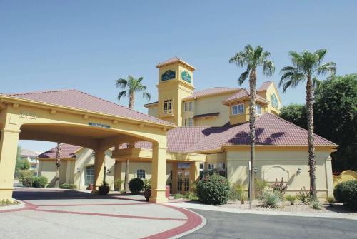 Фотография гостиницы La Quinta by Wyndham Phoenix West Peoria