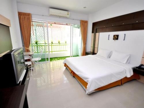Фотографии гостиницы
Omsaga Phuket Hotel