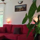 Фотография гостевого дома Meublé de tourisme "Au bord de la Mare"